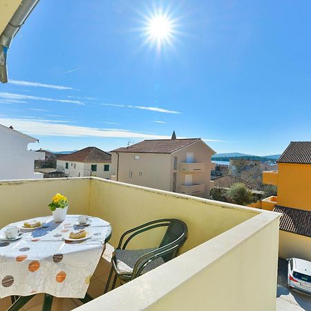 Apartments Lavanda 투라니 외부 사진