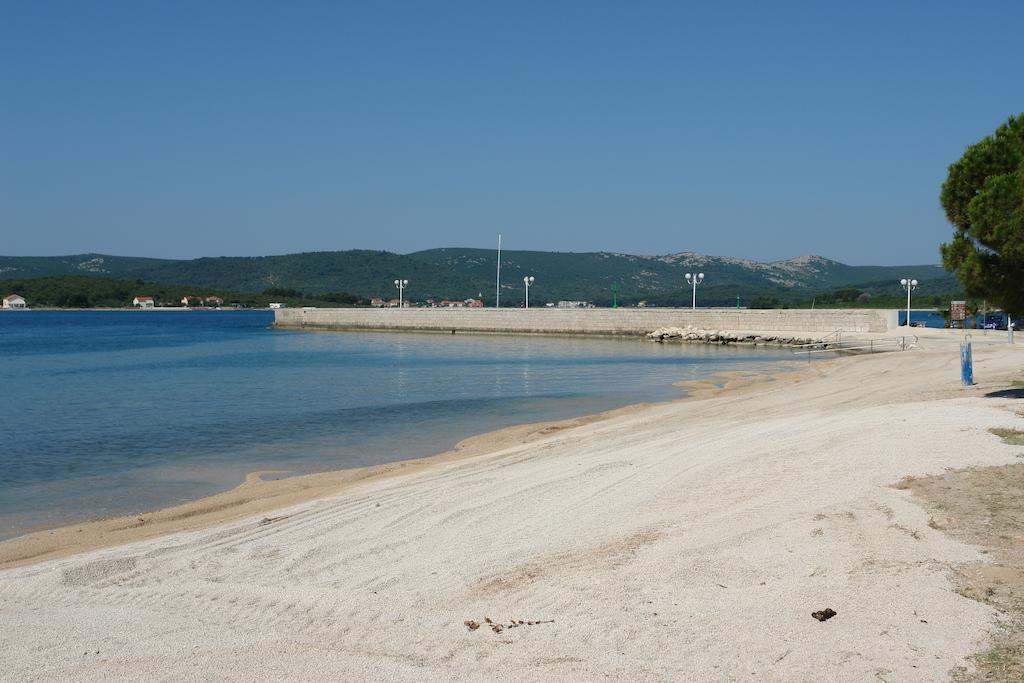 Apartments Lavanda 투라니 외부 사진